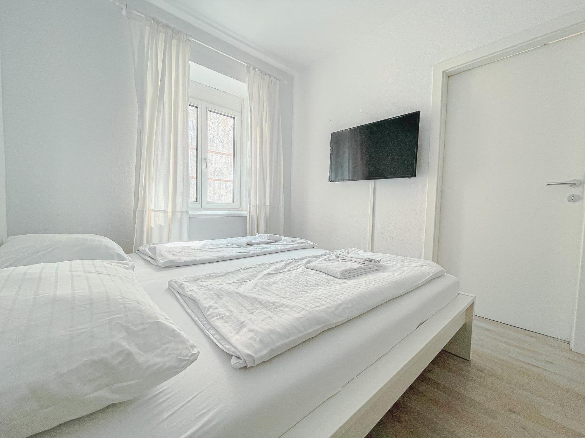 Contactless Self-Check-In - Studio, 5 Minutes To Center Appartement Graz Buitenkant foto