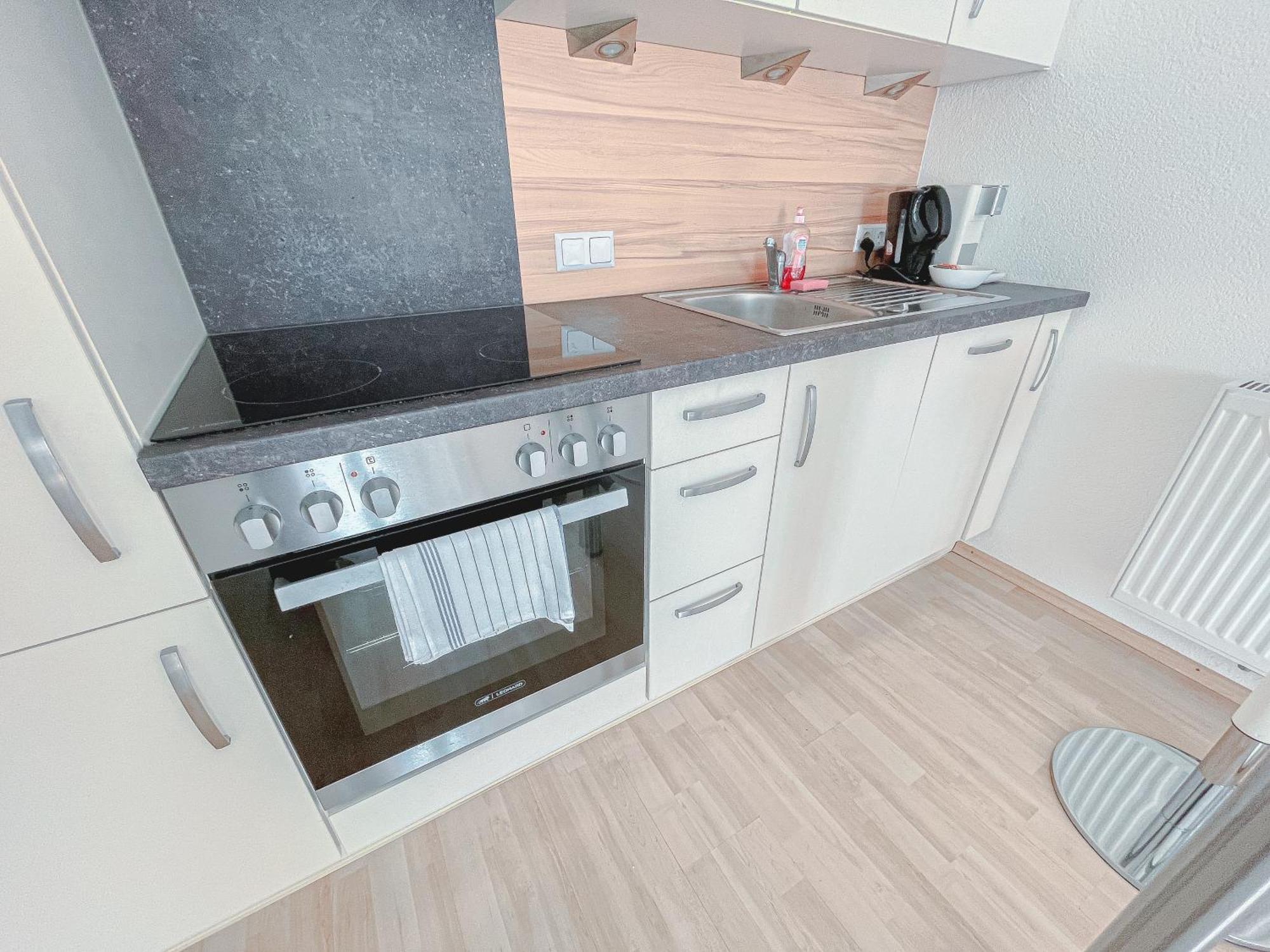 Contactless Self-Check-In - Studio, 5 Minutes To Center Appartement Graz Buitenkant foto